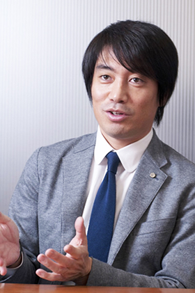 中西哲生氏
