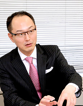 FP カン・チュンド氏