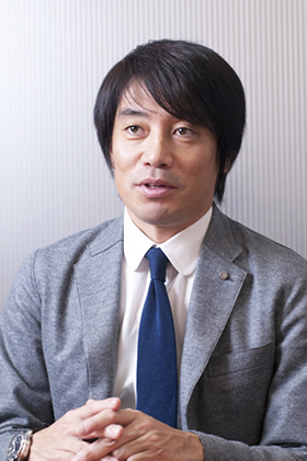 中西哲生氏